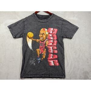 Rodman Apparel NBA Chicago Bulls Basketball Gray Short Sleeve T-Shirt MEDIUM